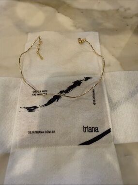 Triana Sculpted Gold Wave Necklace - Gold